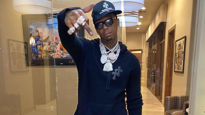 Moneybagg Yo Show at V Live Dallas Allegedly Shot Up • StreetsSaluteHipHop